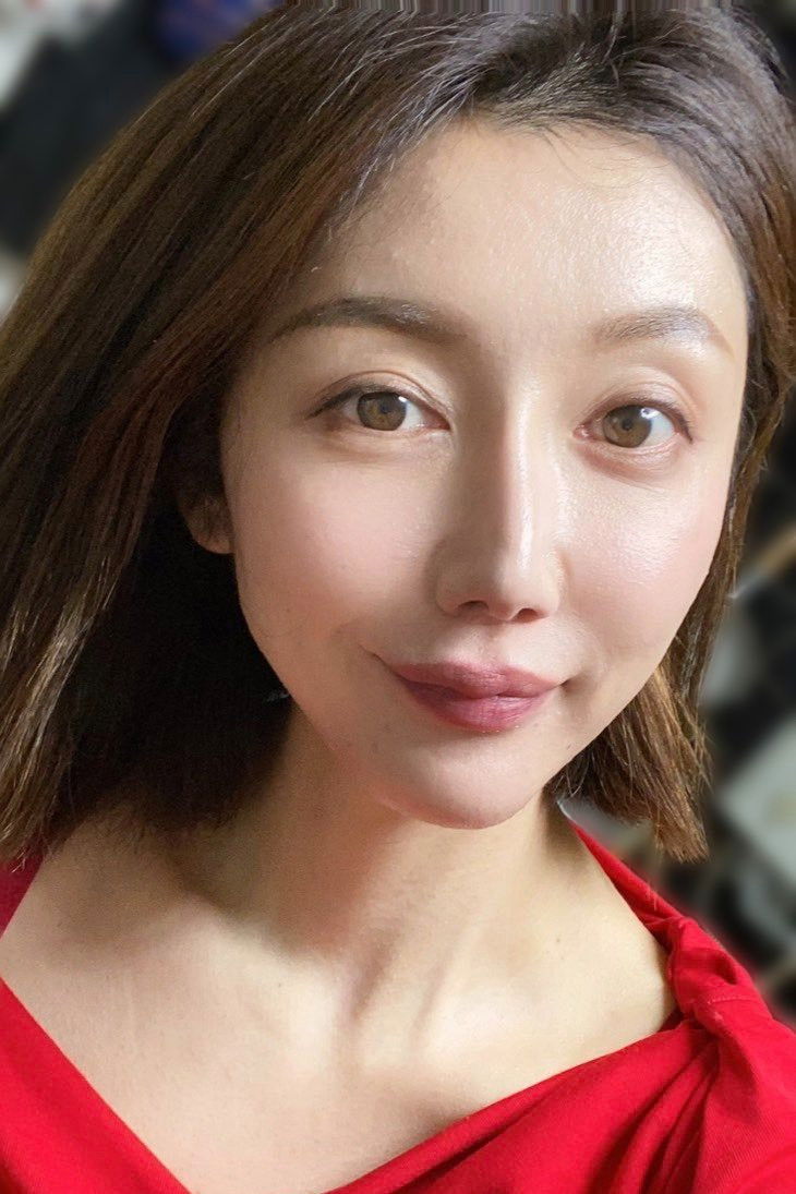 et billede af Azumi Nakama