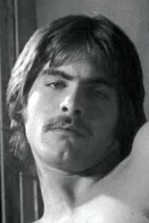 et billede af Ray Connors