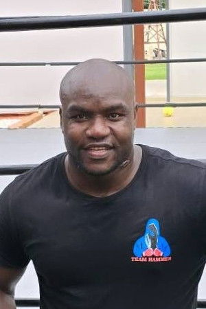 et billede af Arsene Fosso