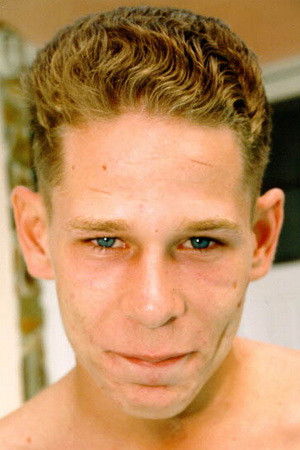 et billede af Corey Simpson