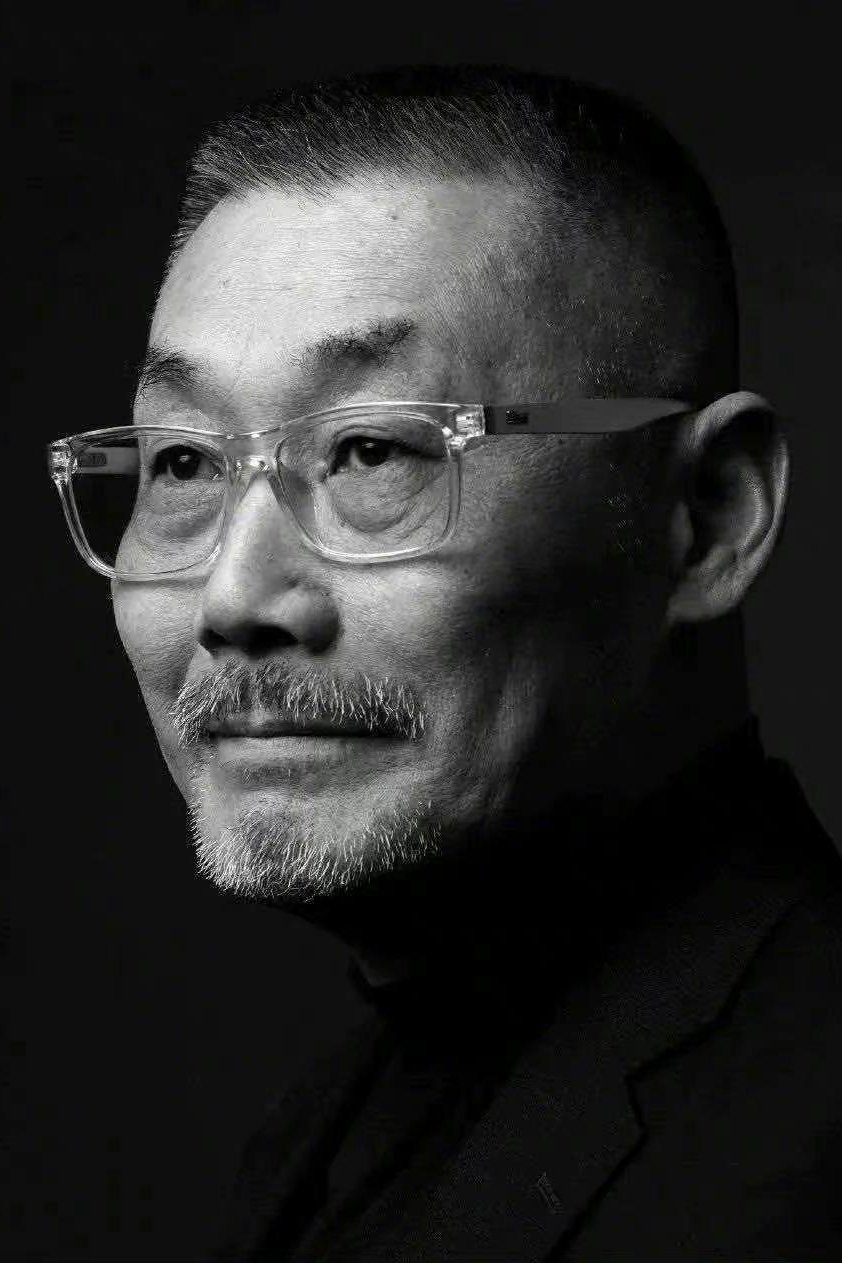 et billede af He Ping