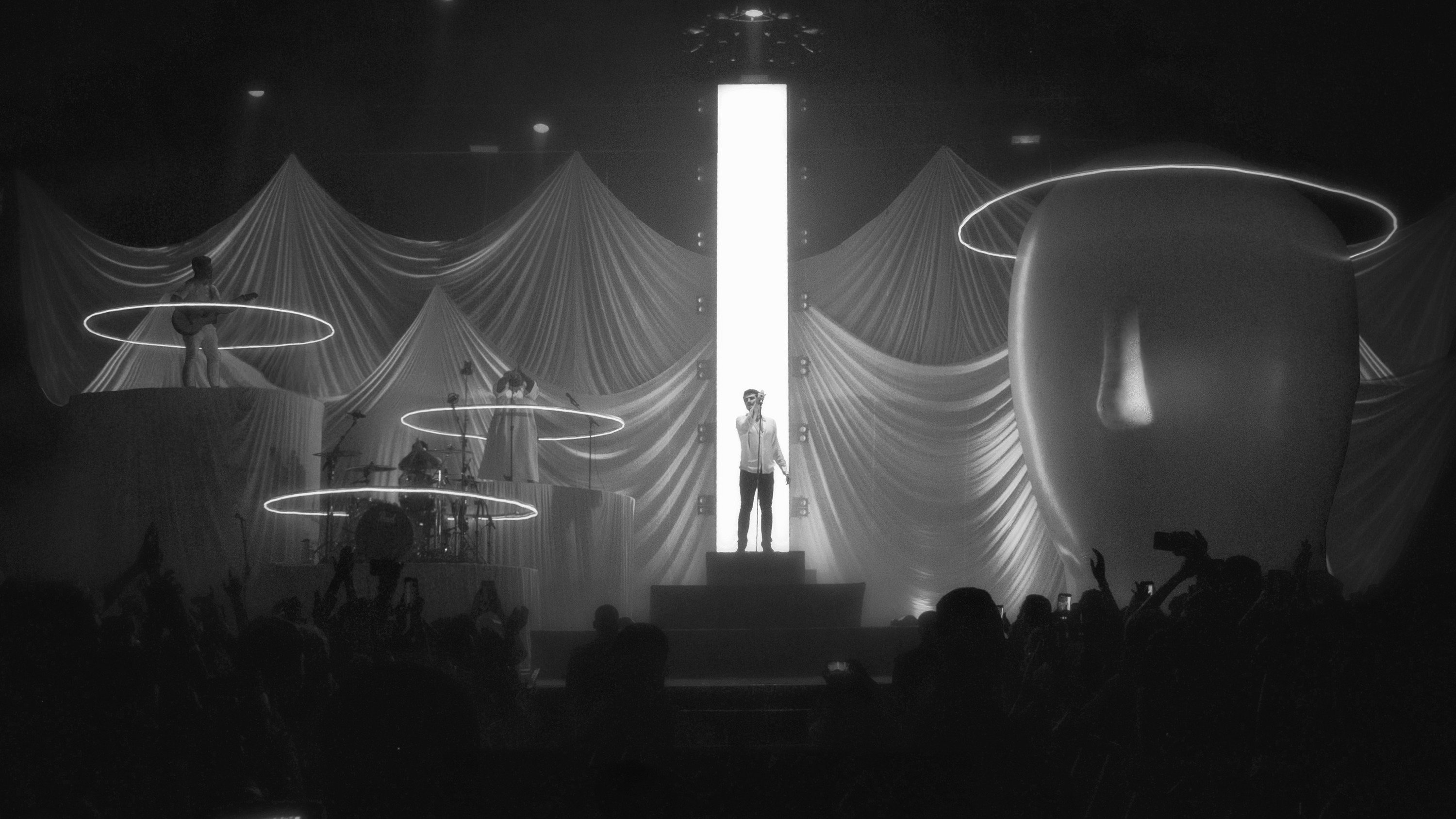 Backdrop Turnê Anti-Herói (Ao Vivo)
