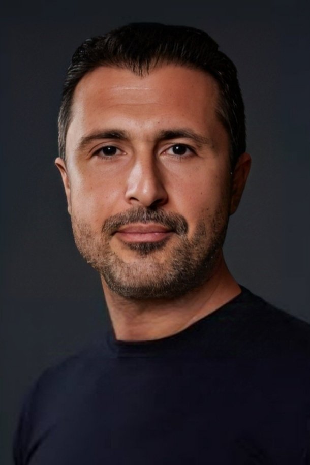 Bülent Tapıcı's picture in the cast