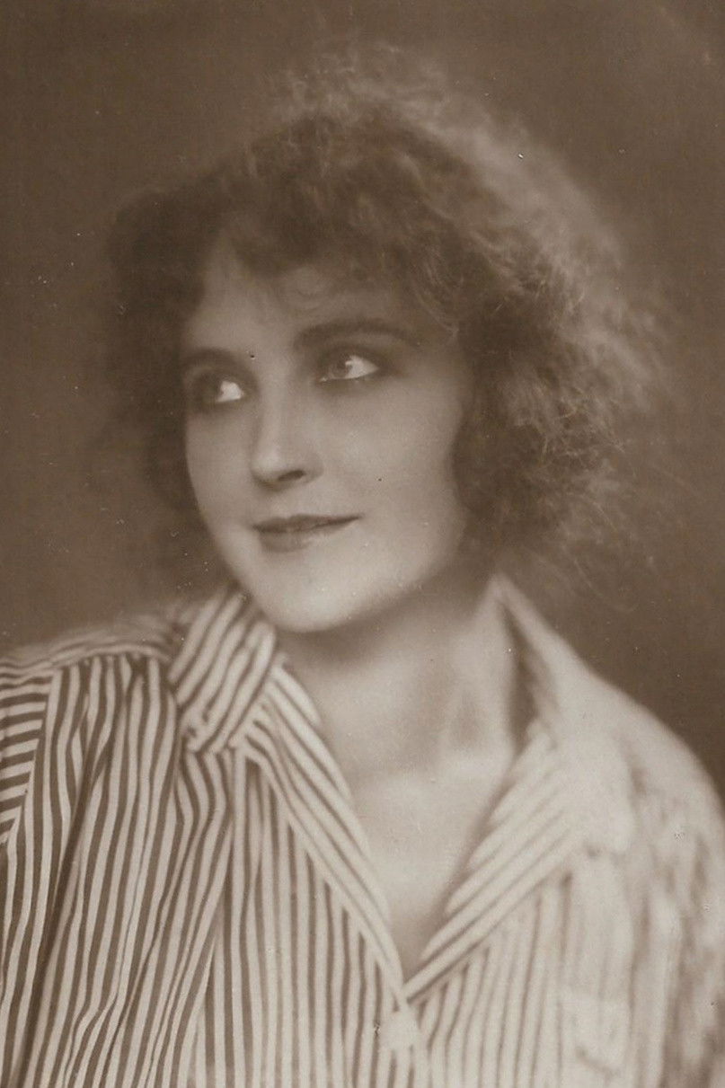 et billede af Cläre Lotto