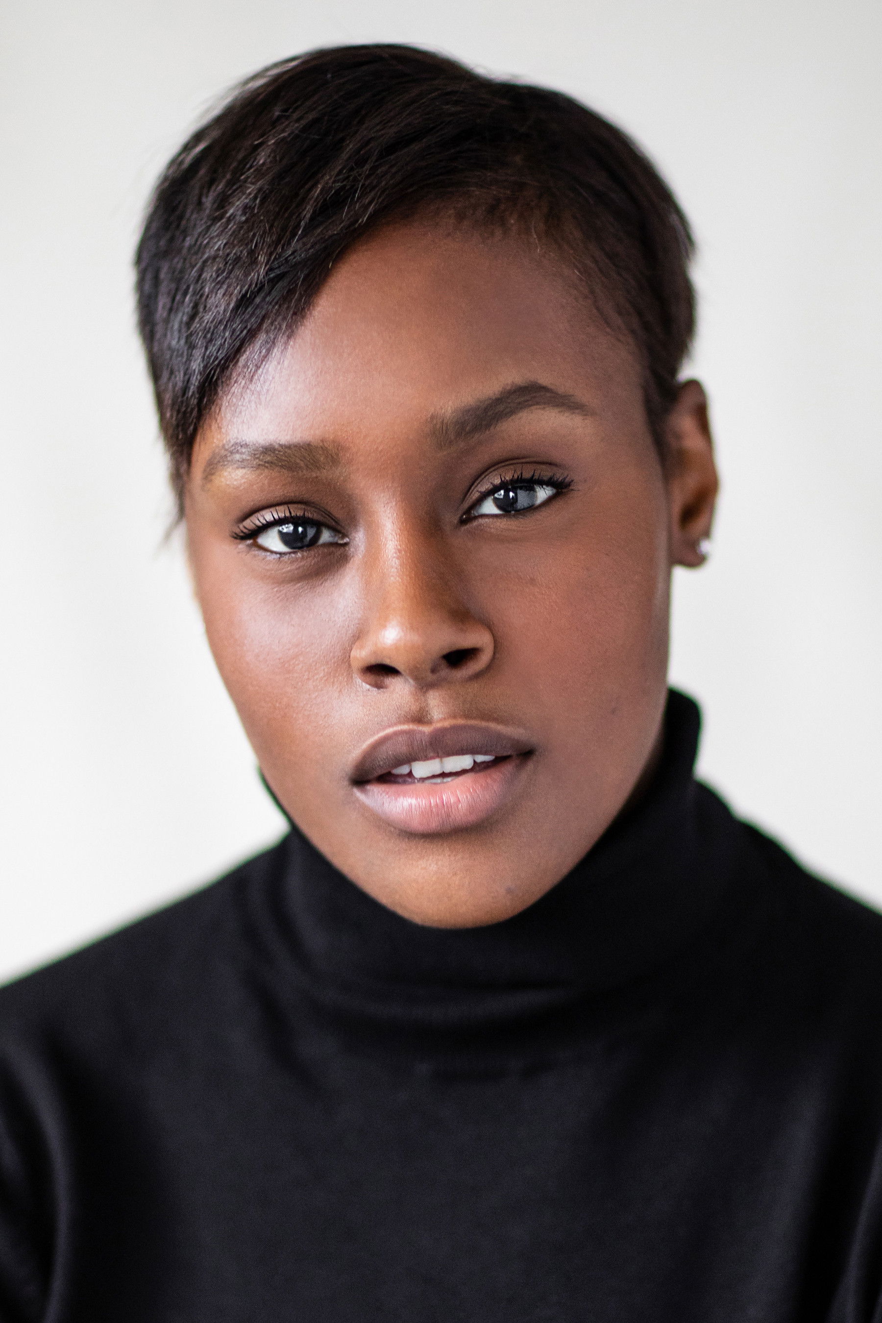 et billede af Naïla Louidort