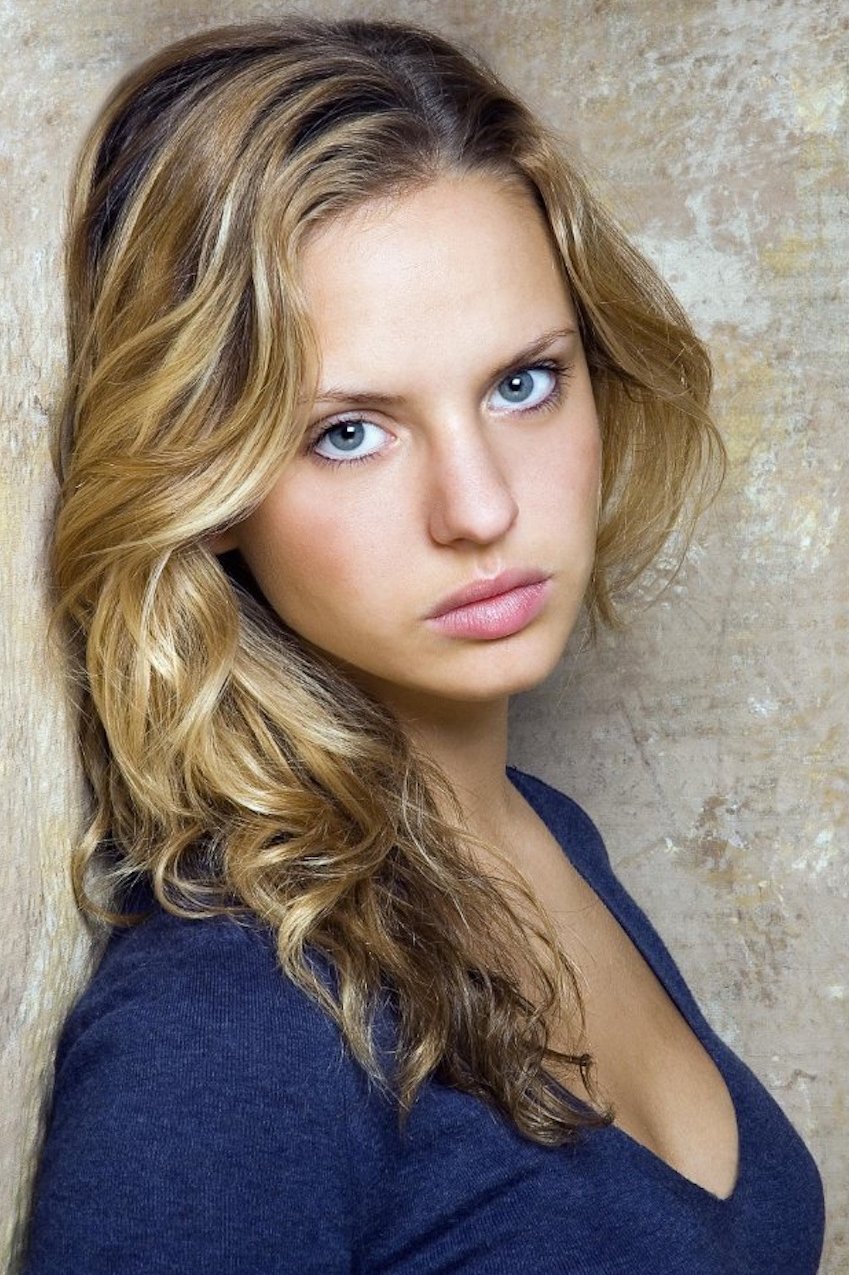 et billede af Elena Franklin