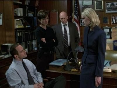 Law & Order: Special Victims Unit Season 2 :Episode 18  Manhunt