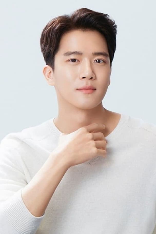 et billede af Ha Seok-jin