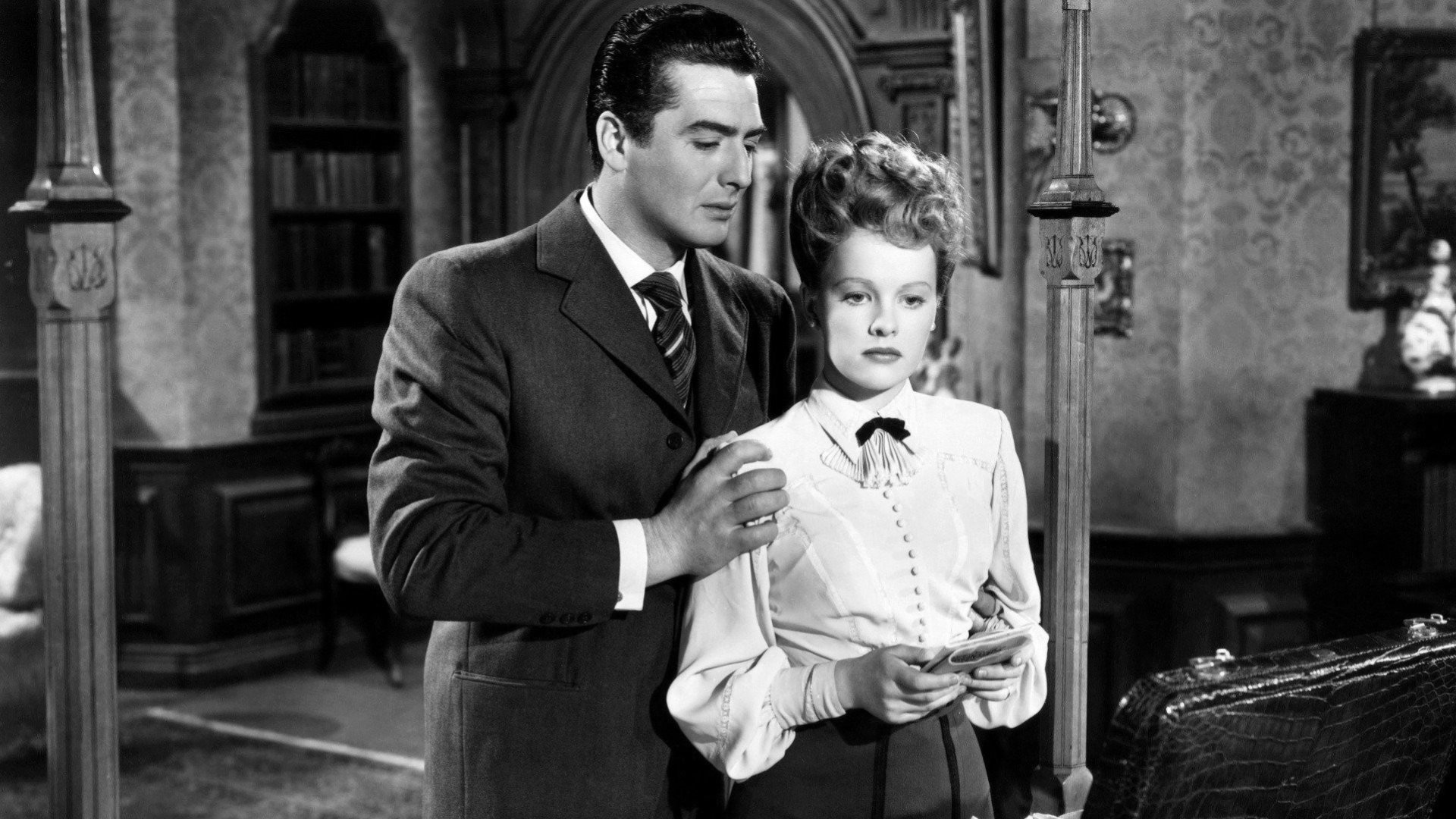 Moss Rose (1947)