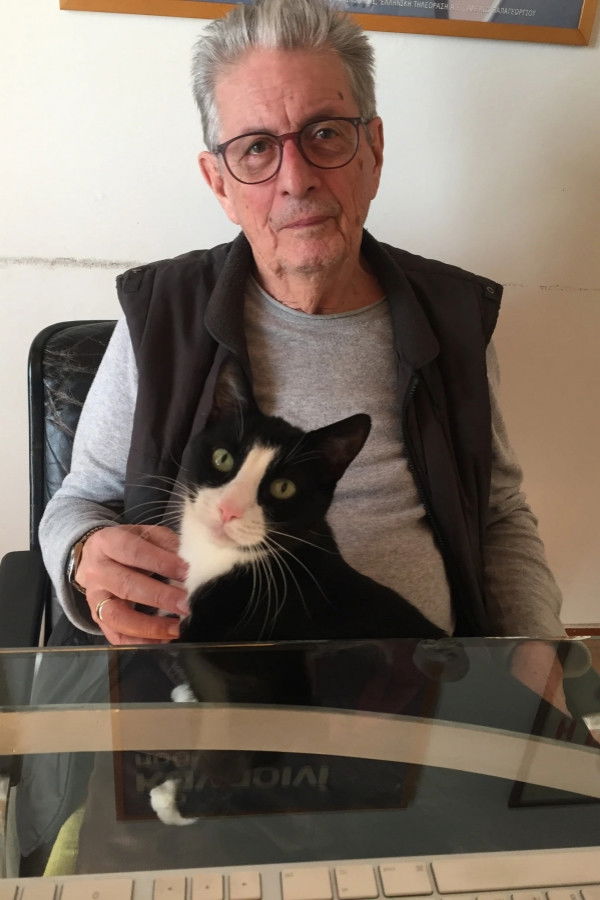 et billede af Dimitris Stavrakas