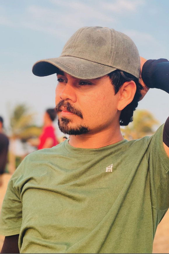 et billede af Tharaka Rathnapala