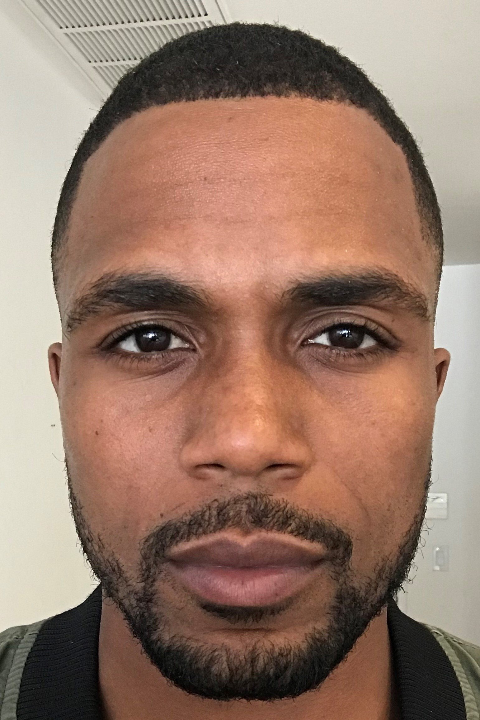 et billede af Gee Alexander