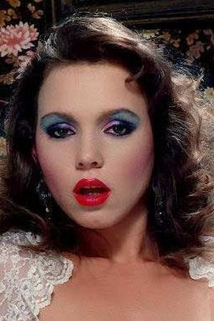 et billede af Heather Wayne