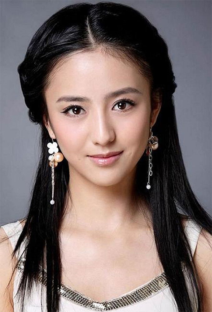 Tong Liya Profile Images — The Movie Database (TMDb)