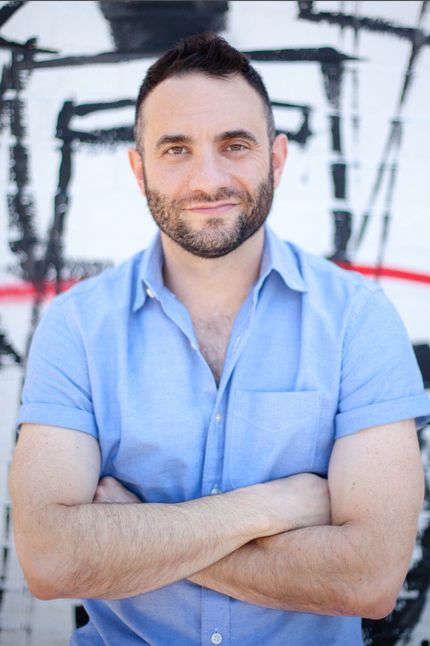 et billede af Aaron Karo