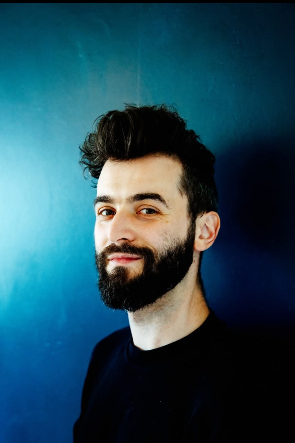 et billede af Charlie Barnes