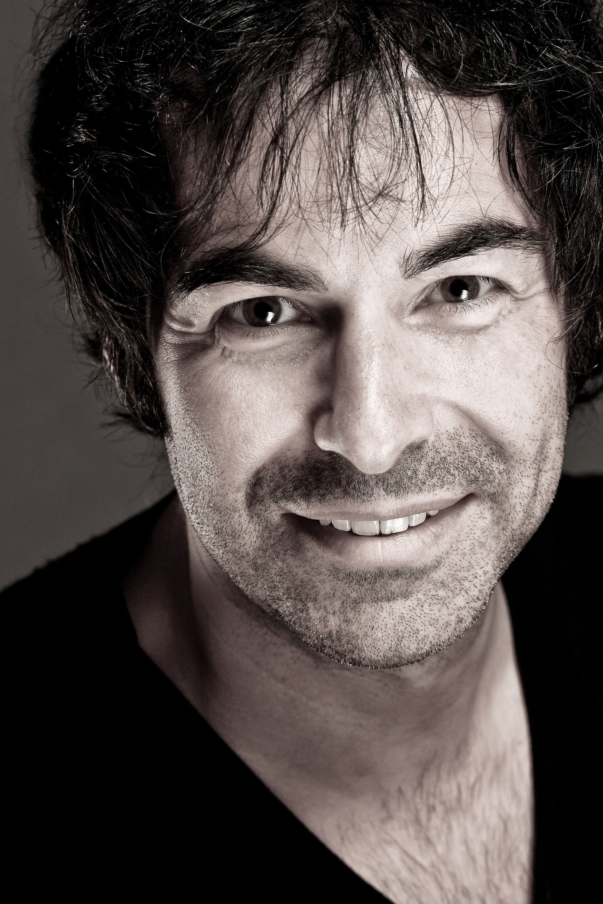 et billede af David Ross Elliot