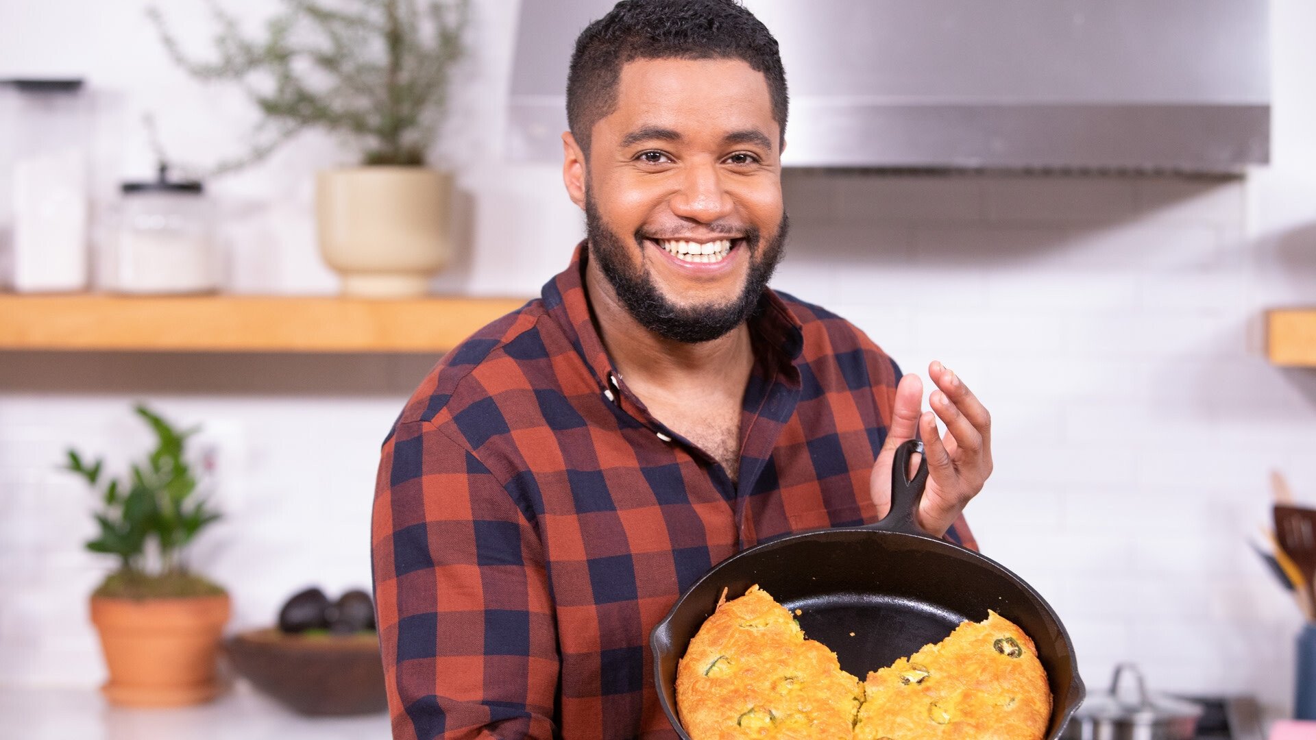 Thumbnail for Jalapeño Cheddar Cornbread Season 1 Episode 8