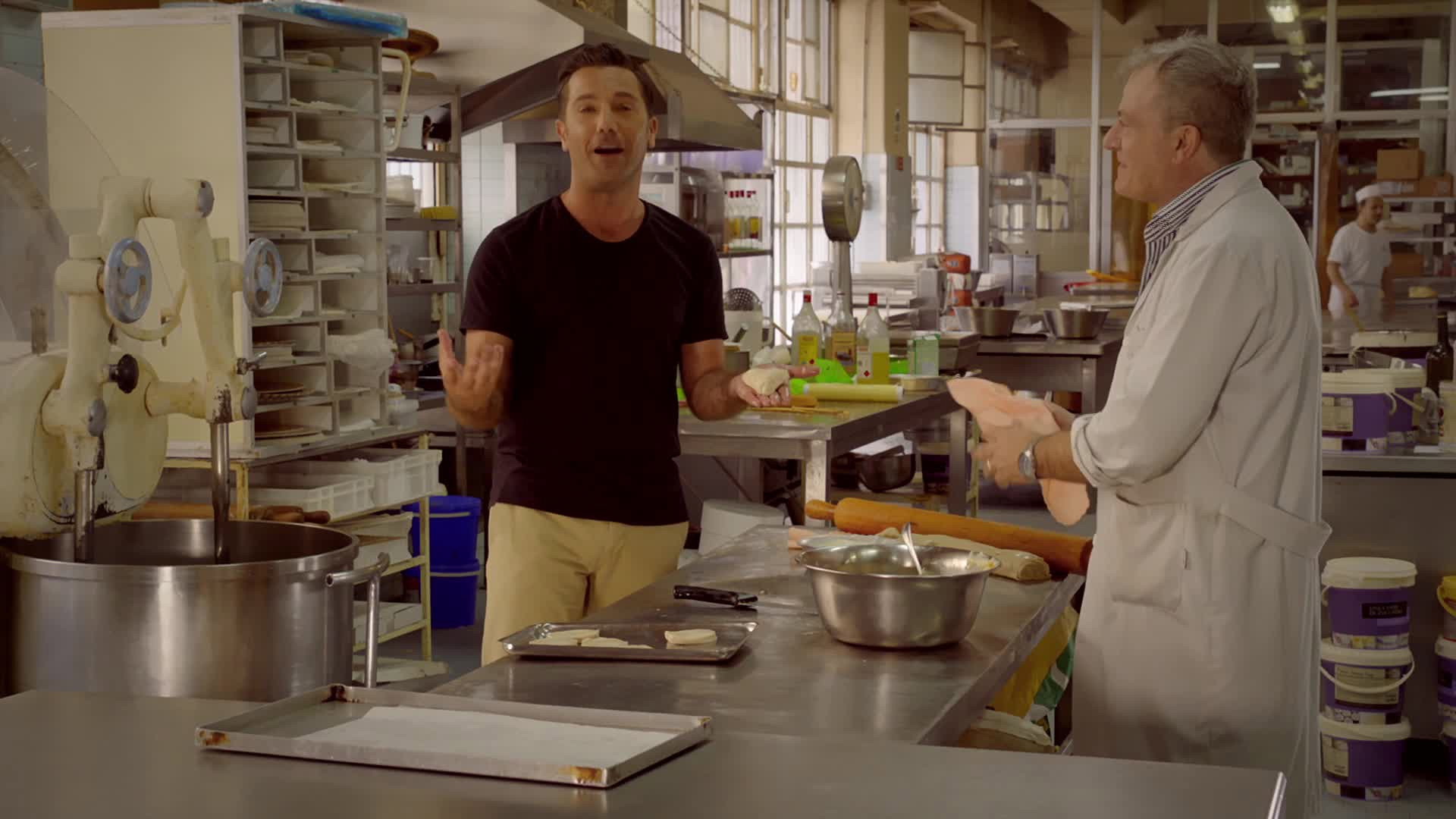 Gino’s Italian Escape S05E06 backdrop