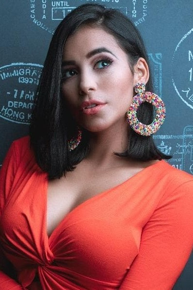 et billede af Sara Bello