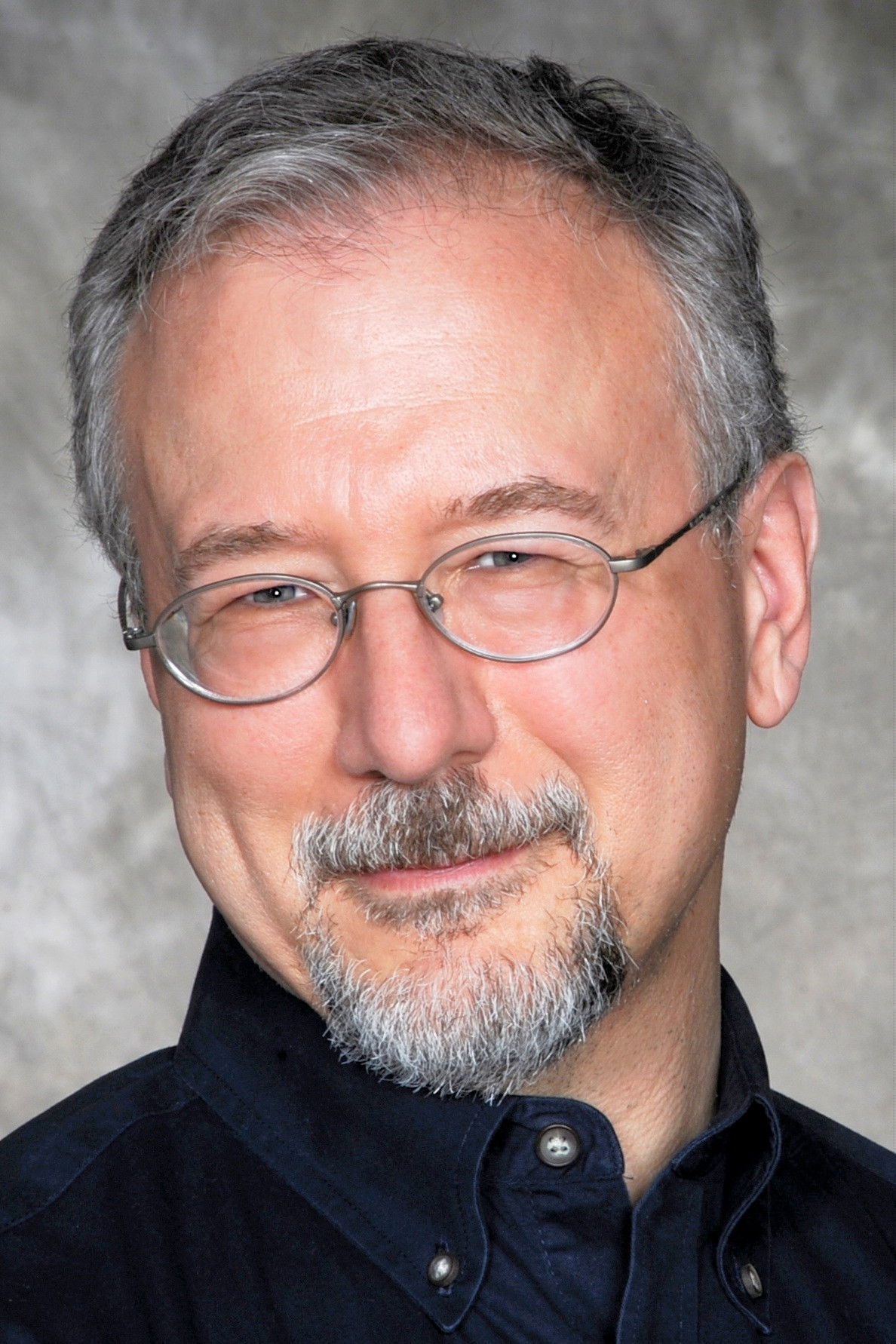 et billede af Tom Mula