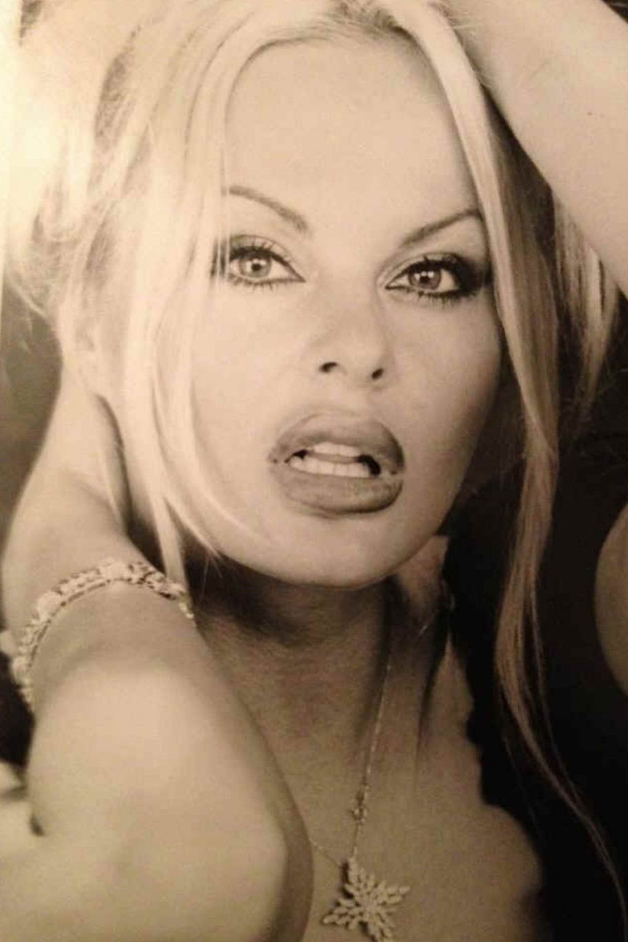 et billede af Lenka Lanci