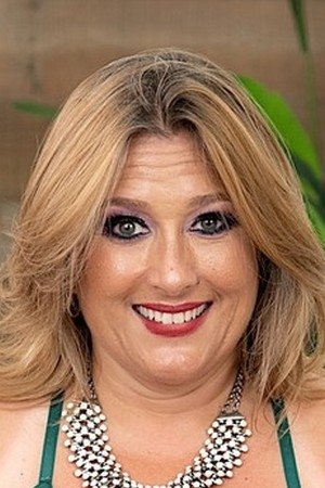 Profile image of Mia Cummins, a notable actor/actress