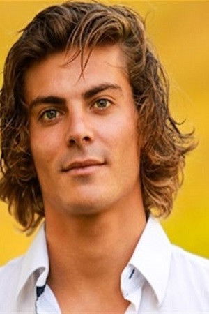 et billede af Tom Vallejo