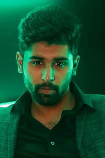 et billede af Aditya Madhavan