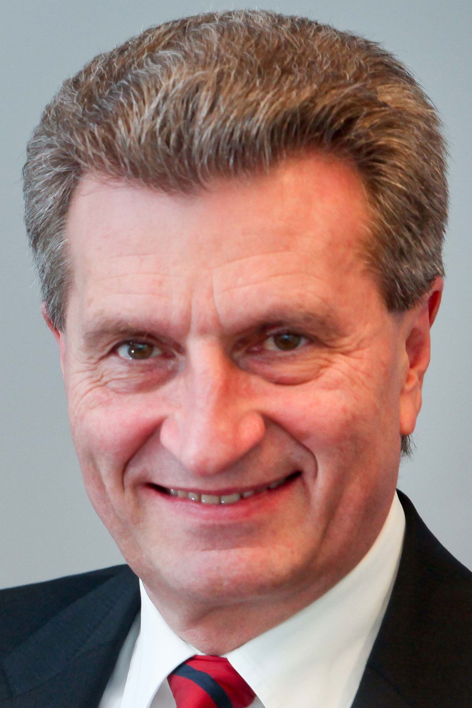 et billede af Günther Oettinger