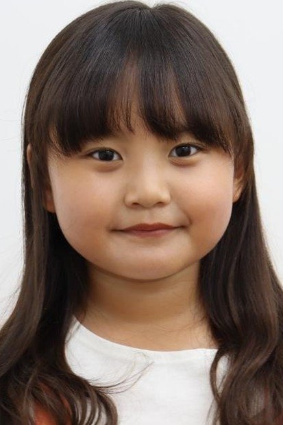 et billede af Shin Min-seo