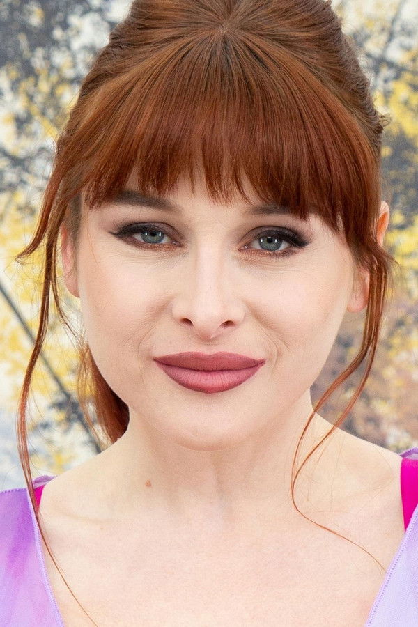 et billede af Odette Fox