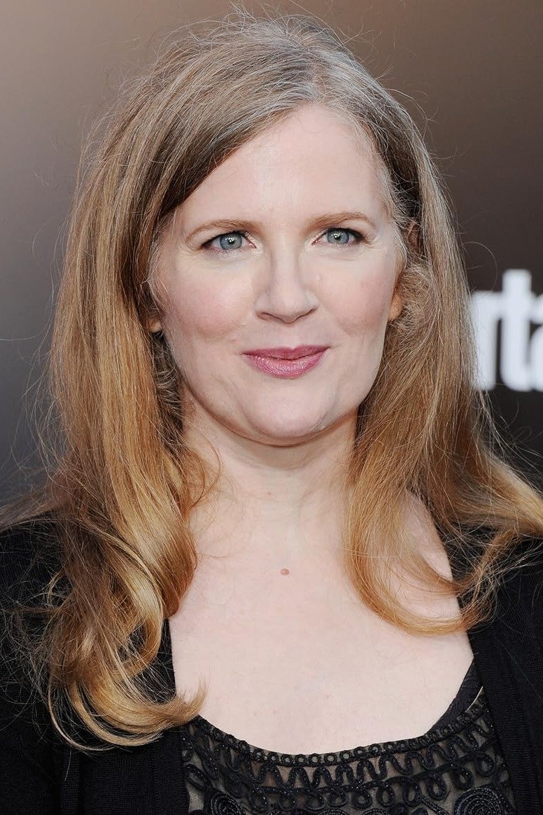 et billede af Suzanne Collins