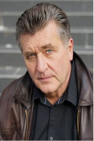 et billede af Bruno F. Apitz