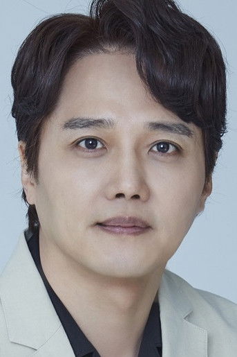 et billede af Ahn Shin-woo