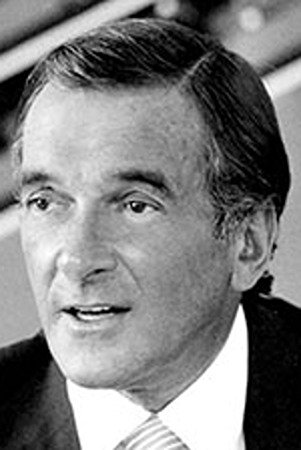 et billede af Charles Evans