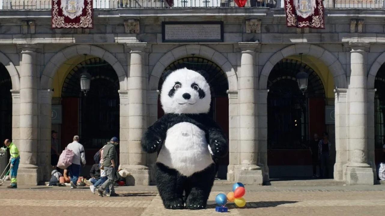Céntrico (2023)
