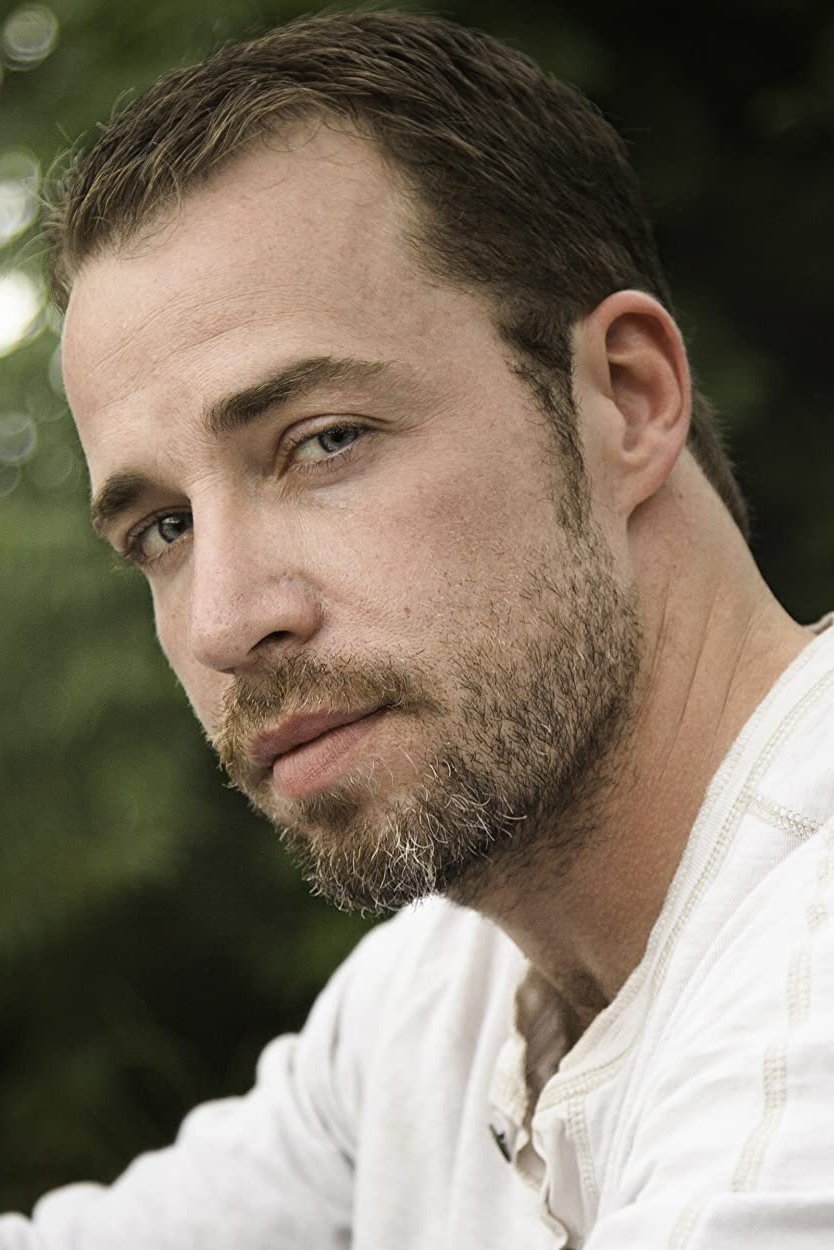 et billede af Jonathan Cook