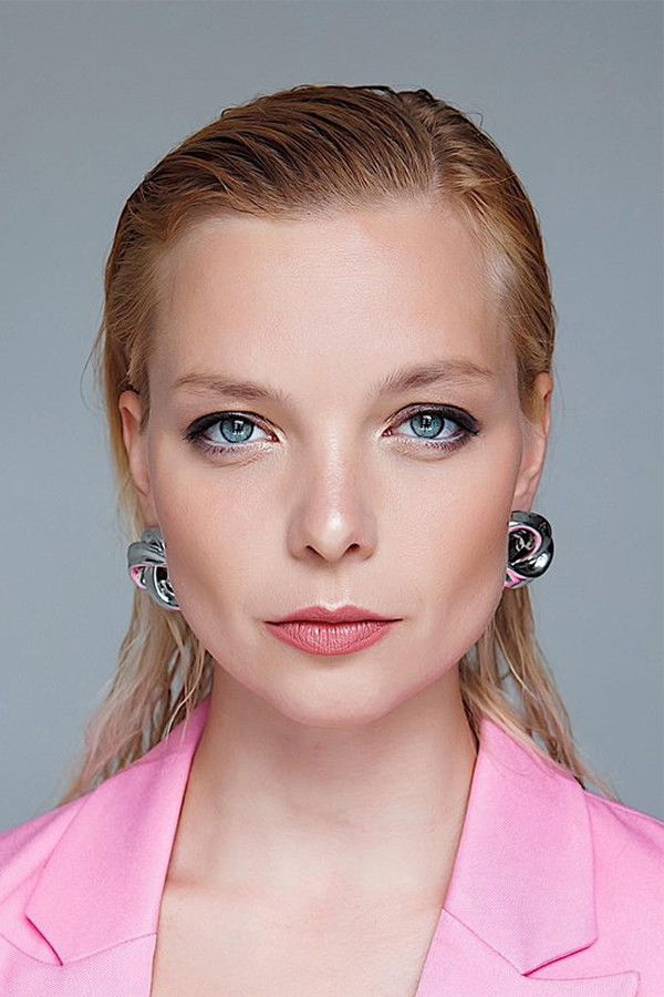 et billede af Emilia Kosta