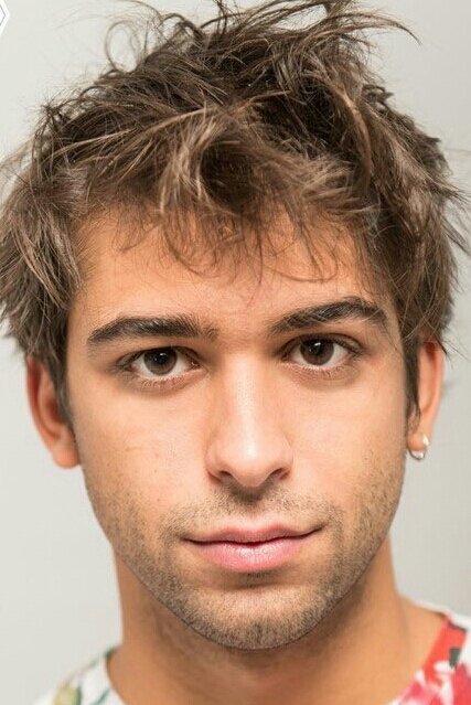 et billede af Albert Salazar