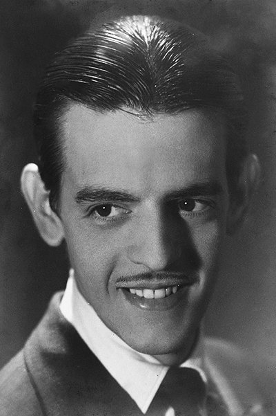 et billede af Wilson Grey