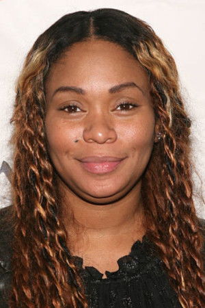 et billede af Tee Ashira