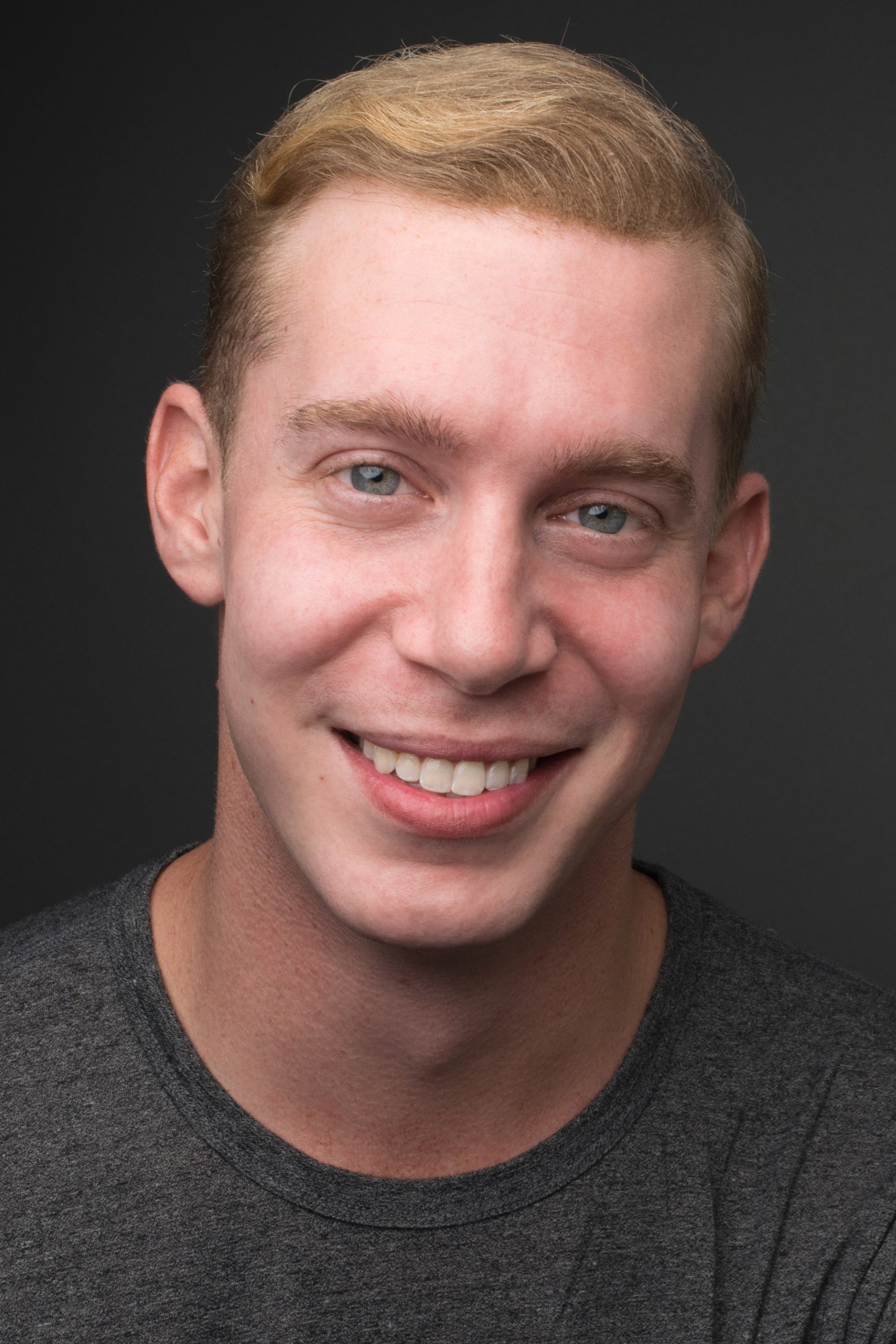 et billede af Matt Giroveanu