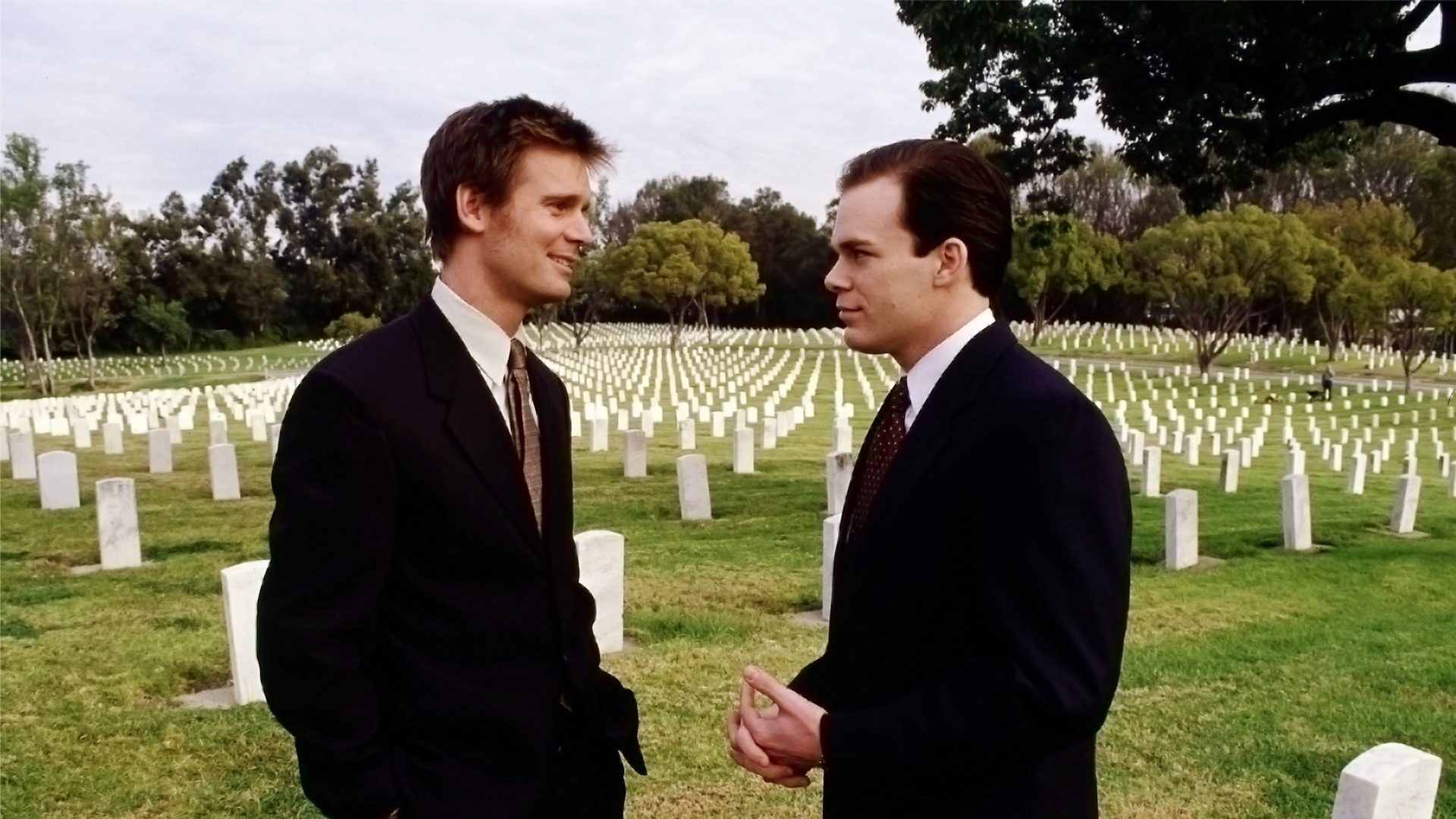 Six Feet Under Season 1 Episode 7