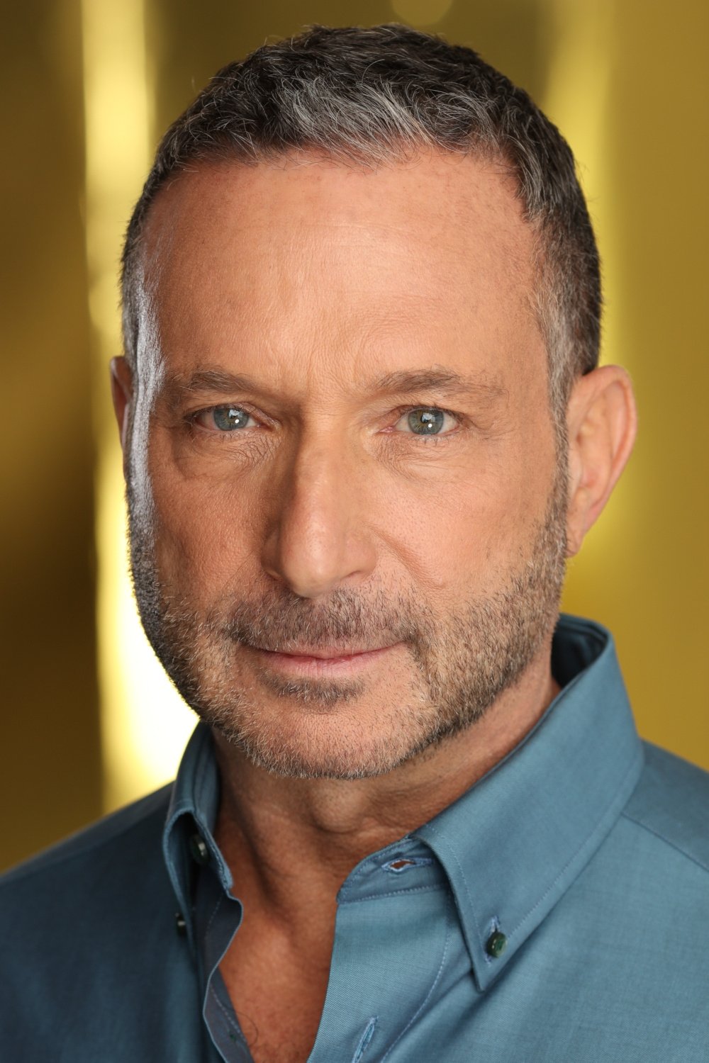 et billede af Alan Poul