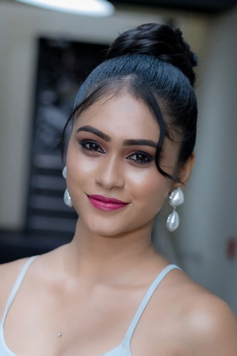 et billede af Shenuki Dishalya