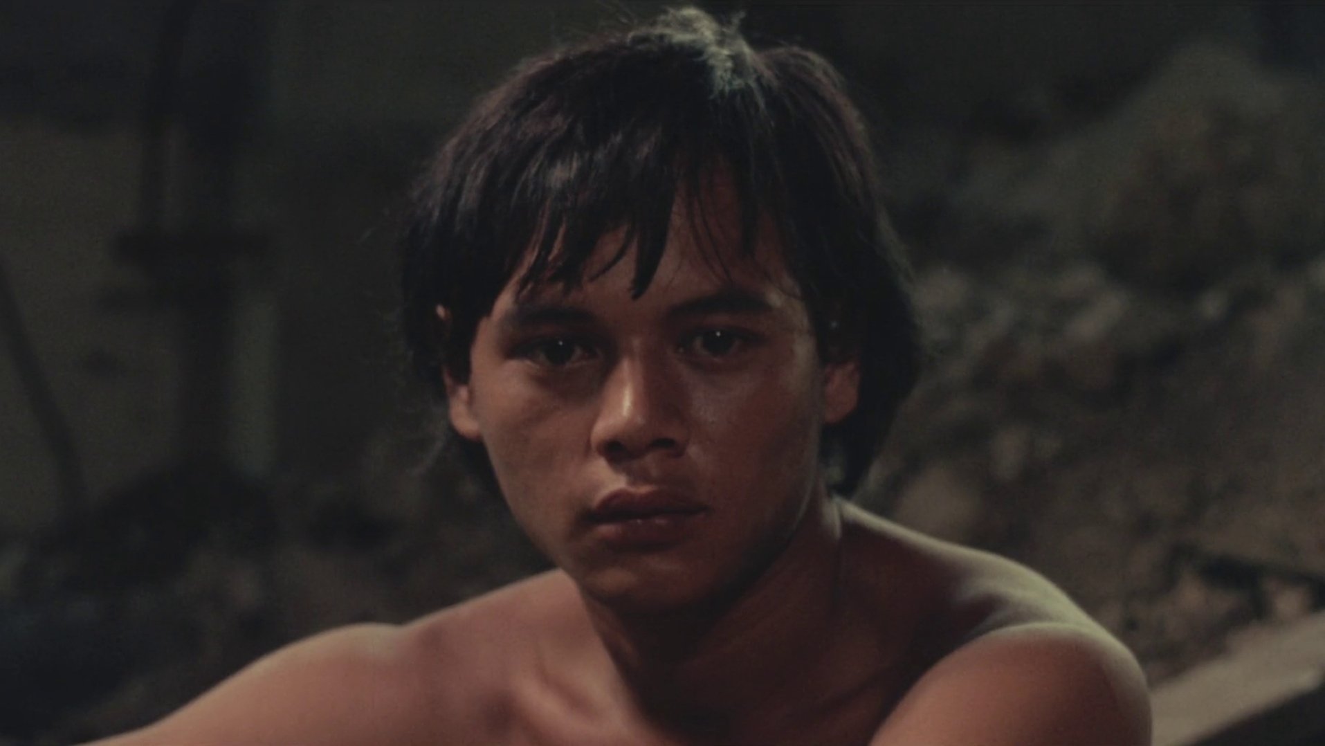 Maynila sa mga Kuko ng Liwanag (1975)