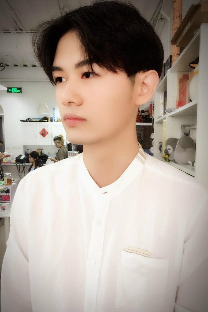 et billede af Tong Yin