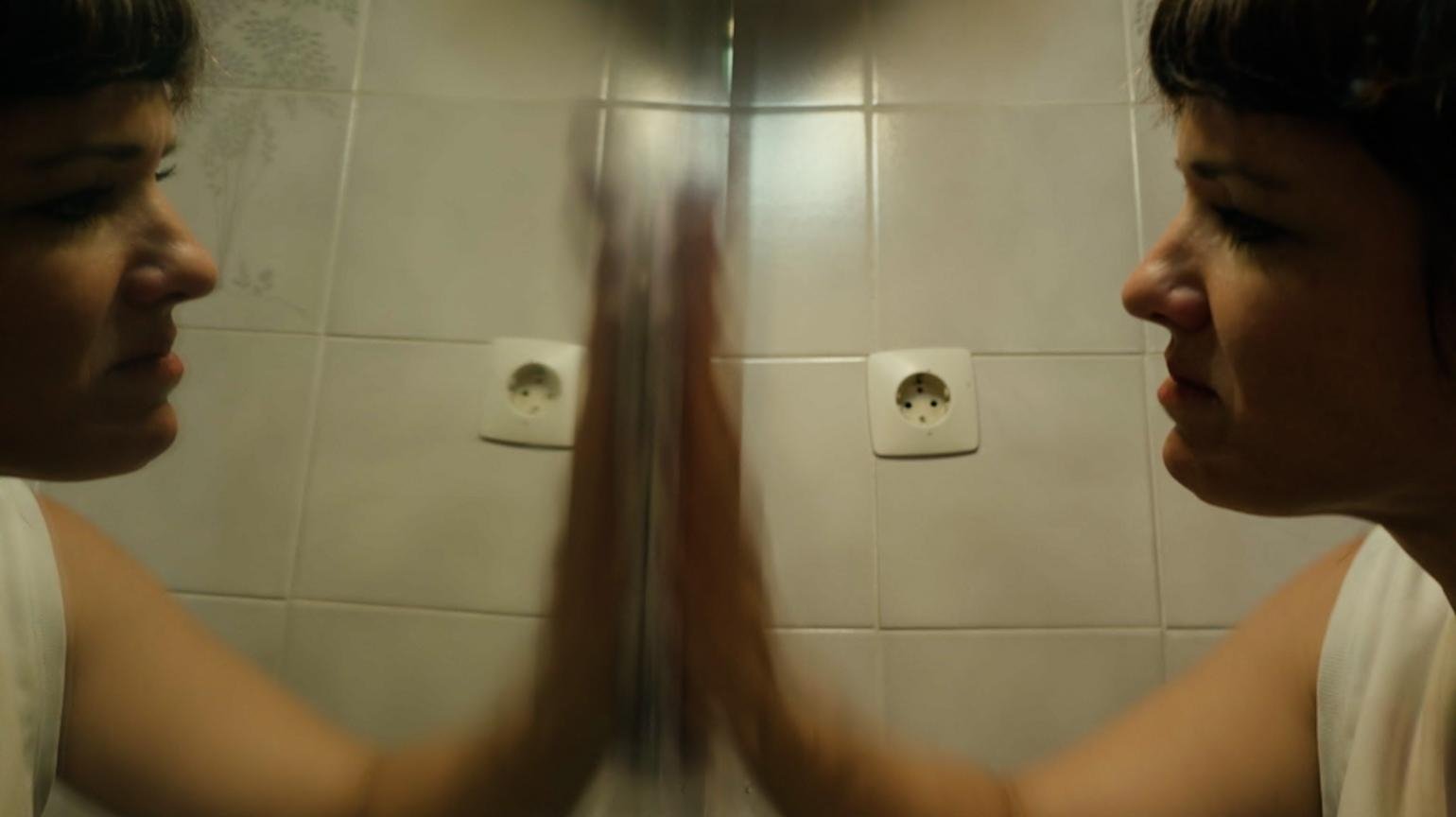Imagem do Filme Y tú más