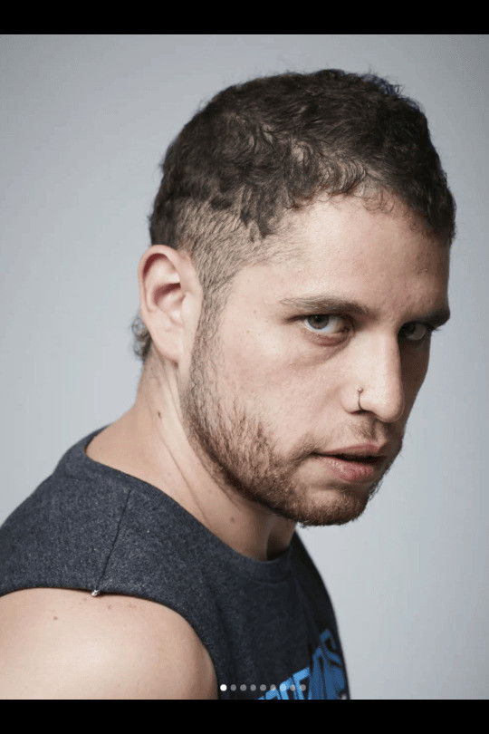 et billede af Luis Guzmán